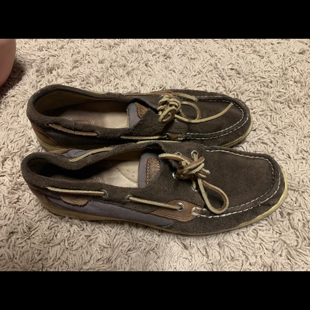 Sperrys size 10